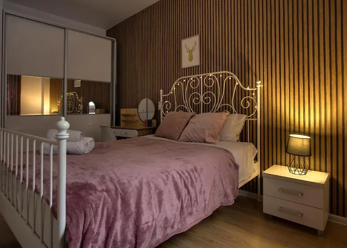 Niceapart Near Old Town